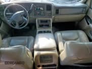 ✅ 2005 Chevrolet Avalanche Z66 • VIN: 3GNEC12Z05G285520 • Лот: 84756755. Опубликован ранее на Copart с пробегом 101 168 миль. Бесплатный доступ к архиву аукционных продаж из США и подробный отчёт об истории автомобиля на DreamBid. Изображение 8.