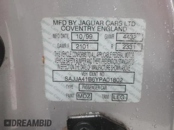 ✅ 2000 Jaguar XK • VIN: SAJJA41B6YPA01802 • Lot: 57146745. Listed on Copart with 32,208 mi. Free auction sales archive from the USA and detailed vehicle history report at DreamBid. Image 12.