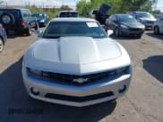 ✅ 2011 Chevrolet Camaro 1LT • VIN: 2G1FB1ED9B9202472 • Lot: 43130452. Wystawiony na IAAI z przebiegiem 183 528 mil. Bezpłatny archiwum sprzedaży aukcyjnych z USA i szczegółowy raport historii pojazdu na DreamBid. Zdjęcie 12.