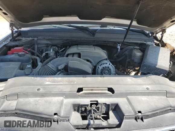 ✅ 2012 Chevrolet Tahoe LT • VIN: 1GNSCBE07CR224281 • Lot: 69745975. Wystawiony na Copart z przebiegiem 203 618 mil. Bezpłatny archiwum sprzedaży aukcyjnych z USA i szczegółowy raport historii pojazdu na DreamBid. Zdjęcie 12.