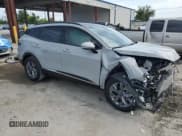 ✅ 2025 Kia Sportage SX • VIN: 5XYK43DF4SG281018 • Lot: 85113705. Wystawiony na Copart z przebiegiem Nie podano. Bezpłatny archiwum sprzedaży aukcyjnych z USA i szczegółowy raport historii pojazdu na DreamBid. Zdjęcie 4.