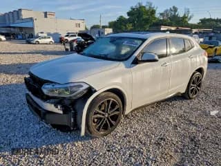 ✅ 2023 BMW X2 sDrive28i • VIN: WBXYH9C04P5V31617 • Lot: 95506435. Listed on Copart with 27,813 mi. Free auction sales archive from the USA and detailed vehicle history report at DreamBid. Image 1.