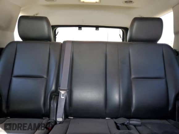 2011 Chevrolet Tahoe Commercial with VIN 1GNSK2E05BR368235, listed as a Copart auction lot 56422085 with 357,118 mi miles and Clean title. Bid and sale history available at DreamBid. Image 10.