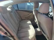 ✅ 2007 Nissan Altima S • VIN: 1N4AL21E47C166876 • Lot: 90088255. Listed on Copart with 127,963 mi. Free auction sales archive from the USA and detailed vehicle history report at DreamBid. Image 10.