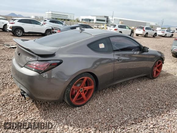 ✅ 2013 Hyundai Genesis Coupe R-Spec • VIN: KMHHU6KJXDU100309 • Lot: 49429355. Wystawiony na Copart z przebiegiem 163 605 mil. Bezpłatny archiwum sprzedaży aukcyjnych z USA i szczegółowy raport historii pojazdu na DreamBid. Zdjęcie 3.