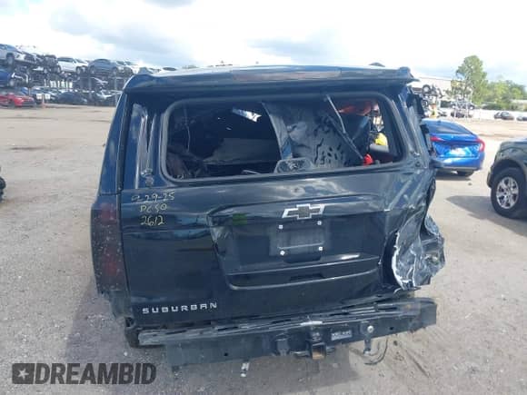 2018 Chevrolet Suburban LS с VIN 1GNSCGKC7JR352612, выставлен на аукционе IAAI как лот 43385577 с пробегом 99 845 миль миль и . История ставок и продаж доступна на DreamBid. Изображение 17.