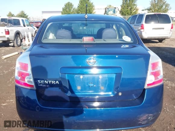 ✅ 2008 Nissan Sentra 2.0 • VIN: 3N1AB61EX8L736215 • Лот: 43052247. Опубликован ранее на IAAI с пробегом 139 535 миль. Бесплатный доступ к архиву аукционных продаж из США и подробный отчёт об истории автомобиля на DreamBid. Изображение 16.