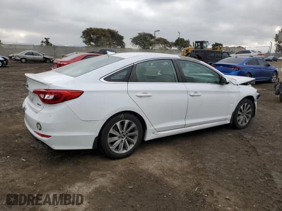 ✅ 2016 Hyundai Sonata Sport • VIN: 5NPE34AF3GH328694 • Lot: 73110182. Listed on Copart with 46,839 mi. Free auction sales archive from the USA and detailed vehicle history report at DreamBid. Image 3.