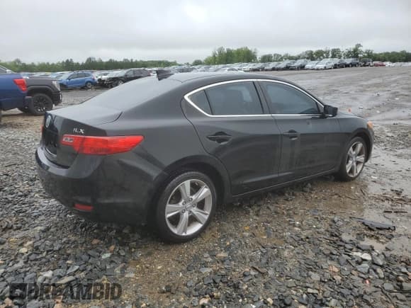 ✅ 2014 Acura ILX Technology • VIN: 19VDE1F74EE006579 • Lot: 60516085. Listed on Copart with 107,310 mi. Free auction sales archive from the USA and detailed vehicle history report at DreamBid. Image 3.