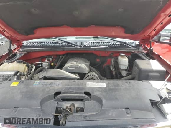 2006 Chevrolet Silverado 2500HD LT1 с VIN 1GCHK29U46E165589, выставлен на аукционе Copart как лот 70109875 с пробегом 203 174 миль миль и Чистый • Clean title. История ставок и продаж доступна на DreamBid. Изображение 11.