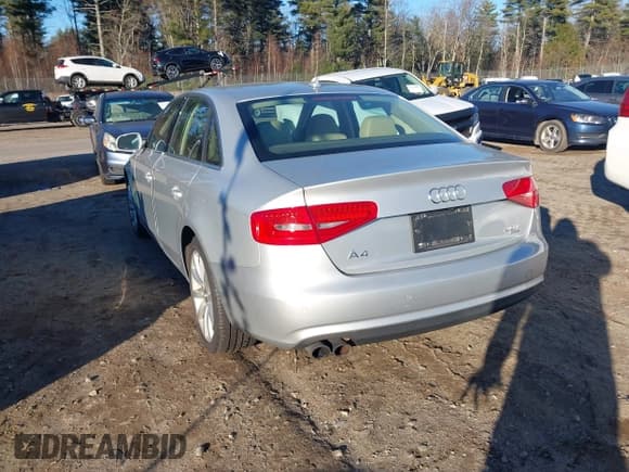 ✅ 2013 Audi A4 Premium Plus • VIN: WAUFFAFL3DA060979 • Lot: 43743729. Listed on IAAI with 110,536 mi. Free auction sales archive from the USA and detailed vehicle history report at DreamBid. Image 12.