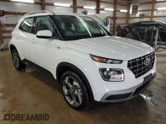 ✅ 2024 Hyundai Venue SEL • VIN: KMHRC8A3XRU331868 • Lot: 45522005. Wystawiony na Copart z przebiegiem 3 039 mil. Bezpłatny archiwum sprzedaży aukcyjnych z USA i szczegółowy raport historii pojazdu na DreamBid. Zdjęcie 4.