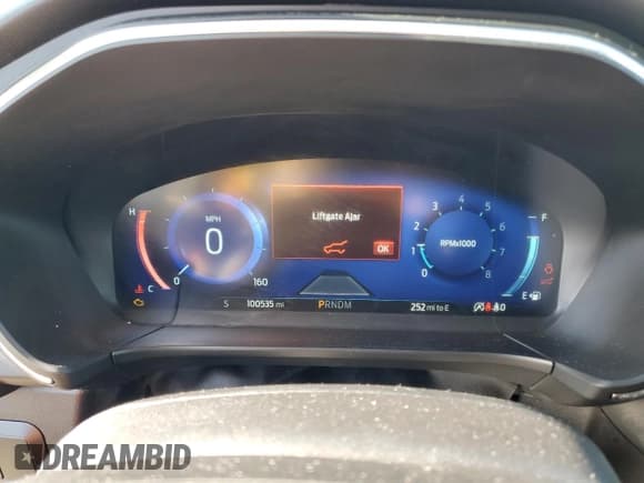 ✅ 2020 Ford Escape Titanium • VIN: 1FMCU9J94LUB43268 • Lot: 92580045. Wystawiony na Copart z przebiegiem 100 535 mil. Bezpłatny archiwum sprzedaży aukcyjnych z USA i szczegółowy raport historii pojazdu na DreamBid. Zdjęcie 9.