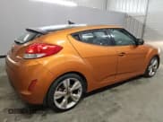 ✅ 2015 Hyundai Veloster • VIN: KMHTC6AD6FU240840 • Lot: 78868714. Wystawiony na Copart z przebiegiem 94 345 mil. Bezpłatny archiwum sprzedaży aukcyjnych z USA i szczegółowy raport historii pojazdu na DreamBid. Zdjęcie 3.