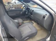 ✅ 2004 GMC Canyon 1SB SLE Z85 • VIN: 1GTDT136348137245 • Lot: 43536737. Listed on IAAI with 215,330 mi. Free auction sales archive from the USA and detailed vehicle history report at DreamBid. Image 5.