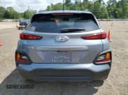 ✅ 2020 Hyundai Kona SEL • VIN: KM8K22AA4LU552664 • Лот: 56957873. Опубликован ранее на Copart с пробегом 27 924 миль. Бесплатный доступ к архиву аукционных продаж из США и подробный отчёт об истории автомобиля на DreamBid. Изображение 6.