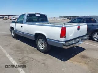 ✅ 1995 Chevrolet Silverado 2500 • VIN: 1GCFC24K9SZ248481 • Lot: 42338619. Wystawiony na IAAI z przebiegiem 274 545 mil. Bezpłatny archiwum sprzedaży aukcyjnych z USA i szczegółowy raport historii pojazdu na DreamBid. Zdjęcie 3.