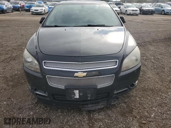 ✅ 2010 Chevrolet Malibu LTZ • VIN: 1G1ZE5E77AF269812 • Lot: 82782315. Listed on Copart with 157,192 mi. Free auction sales archive from the USA and detailed vehicle history report at DreamBid. Image 5.