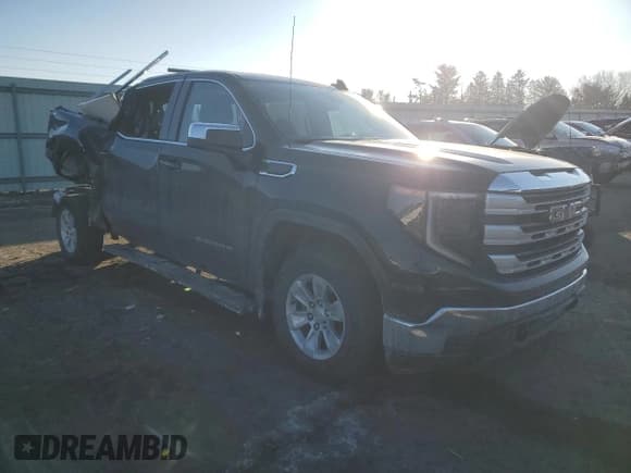 ✅ 2022 GMC Sierra 1500 SLE • VIN: 3GTPUBEK7NG647314 • Лот: 88570325. Опубликован ранее на Copart с пробегом 34 012 миль. Бесплатный доступ к архиву аукционных продаж из США и подробный отчёт об истории автомобиля на DreamBid. Изображение 4.