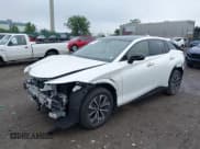 ✅ 2025 Lexus RZ 450e Premium • VIN: JTJAAAAB7SA028301 • Лот: 42518068. Опубликован ранее на IAAI с пробегом 1 244 миль. Бесплатный доступ к архиву аукционных продаж из США и подробный отчёт об истории автомобиля на DreamBid. Изображение 2.