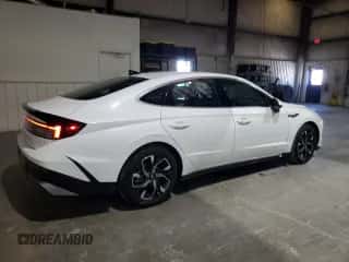 2025 Hyundai Sonata SEL с VIN KMHL64JA9SA454637, выставлен на аукционе Copart как лот 86244475 с пробегом 26 762 миль миль и Чистый • Clean title. История ставок и продаж доступна на DreamBid. Изображение 3.