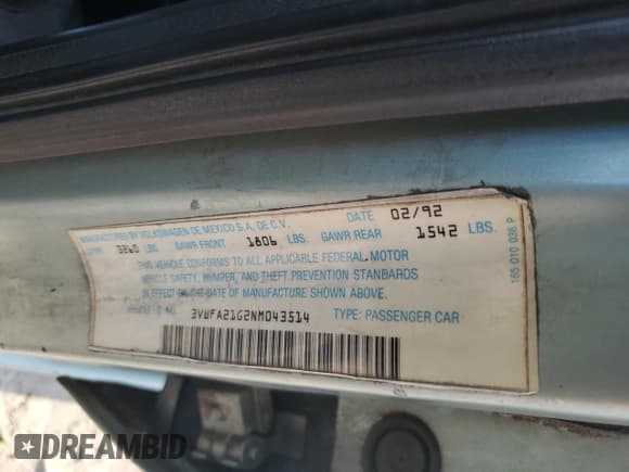 ✅ 1992 Volkswagen Golf • VIN: 3VWFA21G2NM043514 • Lot: 42501035. Wystawiony na Copart z przebiegiem 267 345 mil. Bezpłatny archiwum sprzedaży aukcyjnych z USA i szczegółowy raport historii pojazdu na DreamBid. Zdjęcie 12.