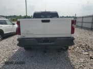 ✅ 2024 Chevrolet Silverado 2500HD Work Truck • VIN: 2GC4YLE79R1211734 • Lot: 57042885. Wystawiony na Copart z przebiegiem 28 576 mil. Bezpłatny archiwum sprzedaży aukcyjnych z USA i szczegółowy raport historii pojazdu na DreamBid. Zdjęcie 6.