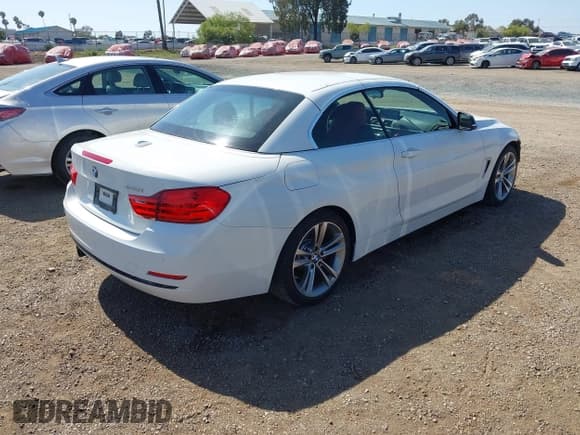 ✅ 2015 BMW 4 Series 428i • VIN: WBA3V7C58FP771642 • Лот: 42524828. Опубликован ранее на IAAI с пробегом 64 440 миль. Бесплатный доступ к архиву аукционных продаж из США и подробный отчёт об истории автомобиля на DreamBid. Изображение 4.