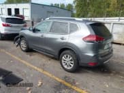 ✅ 2018 Nissan Rogue S • VIN: 5N1AT2MV5JC787388 • Lot: 43431793. Wystawiony na IAAI z przebiegiem 141 591 mil. Bezpłatny archiwum sprzedaży aukcyjnych z USA i szczegółowy raport historii pojazdu na DreamBid. Zdjęcie 3.