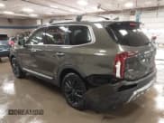 ✅ 2020 Kia Telluride SX • VIN: 5XYP5DHC1LG022593 • Lot: 43262163. Wystawiony na IAAI z przebiegiem 99 196 mil. Bezpłatny archiwum sprzedaży aukcyjnych z USA i szczegółowy raport historii pojazdu na DreamBid. Zdjęcie 3.