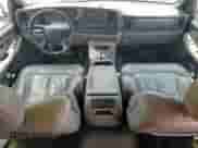 2001 Chevrolet Suburban LT with VIN 3GNGK26G91G239589, listed as a Copart auction lot 61990985 with 218,512 mi miles and Salvage title. Bid and sale history available at DreamBid. Image 8.