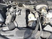 ✅ 1999 Chevrolet S-10 • VIN: 1GCCS144XX8186944 • Лот: 42250440. Опубликован ранее на IAAI с пробегом 182 741 миль. Бесплатный доступ к архиву аукционных продаж из США и подробный отчёт об истории автомобиля на DreamBid. Изображение 10.