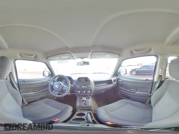 ✅ 2015 Jeep Patriot Sport • VIN: 1C4NJPBA3FD314650 • Лот: 86162835. Опубликован ранее на Copart с пробегом 201 115 миль. Бесплатный доступ к архиву аукционных продаж из США и подробный отчёт об истории автомобиля на DreamBid. Изображение 15.