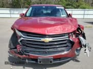✅ 2018 Chevrolet Traverse LT • VIN: 1GNEVHKW6JJ106706 • Lot: 68302204. Wystawiony na Copart z przebiegiem 60 121 mil. Bezpłatny archiwum sprzedaży aukcyjnych z USA i szczegółowy raport historii pojazdu na DreamBid. Zdjęcie 5.