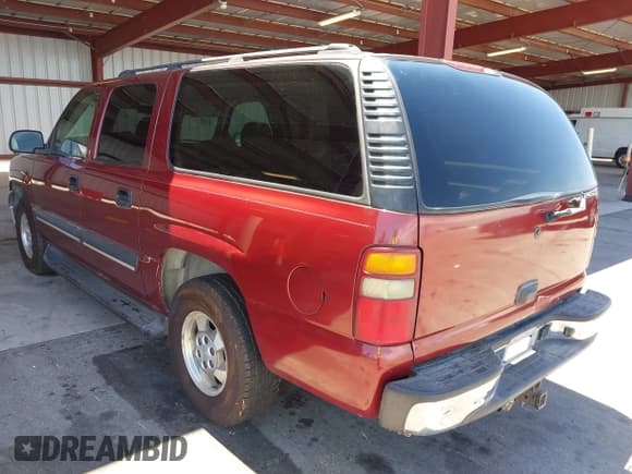 ✅ 2003 Chevrolet Suburban LS • VIN: 1GNEC16T13J311799 • Лот: 42749805. Опубликован ранее на IAAI с пробегом 354 818 миль. Бесплатный доступ к архиву аукционных продаж из США и подробный отчёт об истории автомобиля на DreamBid. Изображение 3.