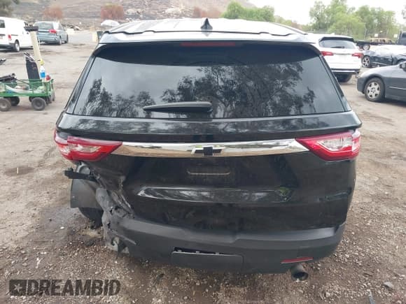 ✅ 2019 Chevrolet Traverse LS • VIN: 1GNERFKW5KJ179351 • Lot: 43408556. Listed on IAAI with 111,047 mi. Free auction sales archive from the USA and detailed vehicle history report at DreamBid. Image 16.