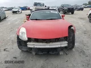✅ 2006 Pontiac Solstice • VIN: 1G2MB35B56Y113805 • Lot: 81072824. Wystawiony na Copart z przebiegiem Nie podano. Bezpłatny archiwum sprzedaży aukcyjnych z USA i szczegółowy raport historii pojazdu na DreamBid. Zdjęcie 5.