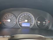 ✅ 2011 Hyundai Santa Fe GLS • VIN: 5XYZGDAG9BG053511 • Lot: 58947674. Listed on Copart with 221,929 mi. Free auction sales archive from the USA and detailed vehicle history report at DreamBid. Image 9.