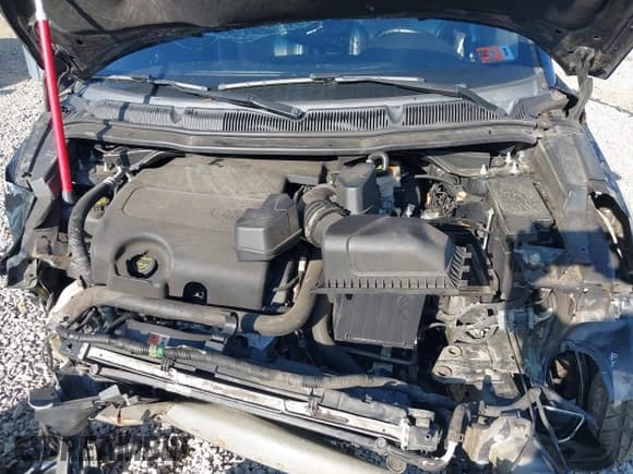 ✅ 2017 Ford Explorer XLT • VIN: 1FM5K8D8XHGA30913 • Lot: 41957873. Wystawiony na IAAI z przebiegiem 146 872 mil. Bezpłatny archiwum sprzedaży aukcyjnych z USA i szczegółowy raport historii pojazdu na DreamBid. Zdjęcie 10.