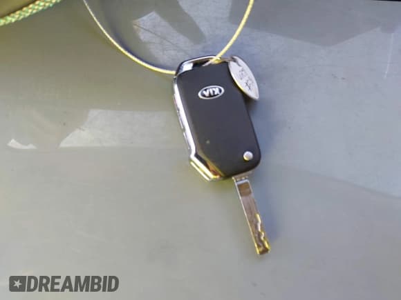 ✅ 2021 Kia Forte LXS • VIN: 3KPF24AD4ME266258 • Лот: 43500384. Опубликован ранее на IAAI с пробегом 181 024 миль. Бесплатный доступ к архиву аукционных продаж из США и подробный отчёт об истории автомобиля на DreamBid. Изображение 11.