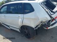 ✅ 2024 Volkswagen Tiguan SE R-Line Black • VIN: 3VV8B7AX6RM058451 • Lot: 42562255. Wystawiony na IAAI z przebiegiem 14 890 mil. Bezpłatny archiwum sprzedaży aukcyjnych z USA i szczegółowy raport historii pojazdu na DreamBid. Zdjęcie 6.