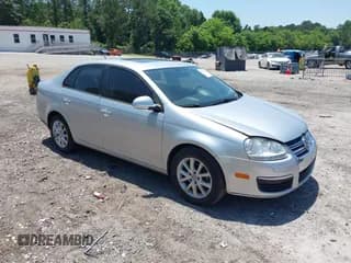 ✅ 2010 Volkswagen Jetta Limited Edition • VIN: 3VWRX7AJ1AM099362 • Lot: 42318046. Listed on IAAI with 264,425 mi. Free auction sales archive from the USA and detailed vehicle history report at DreamBid. Image 1.