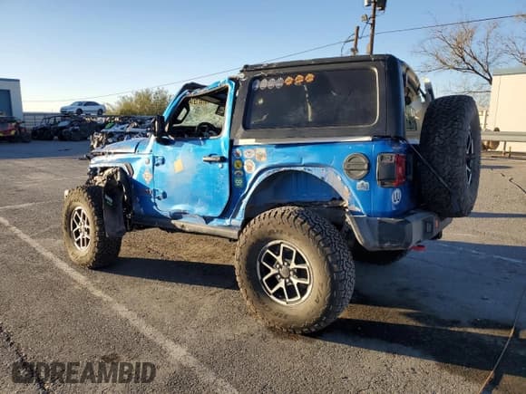 ✅ 2024 Jeep Wrangler Rubicon • VIN: 1C4PJXCG1RW298288 • Lot: 81371914. Wystawiony na Copart z przebiegiem 4 445 mil. Bezpłatny archiwum sprzedaży aukcyjnych z USA i szczegółowy raport historii pojazdu na DreamBid. Zdjęcie 2.