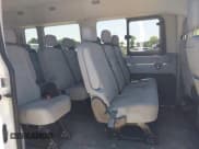 ✅ 2017 Ford Transit XL • VIN: 1FBAX2CM1HKA64904 • Lot: 42394722. Wystawiony na IAAI z przebiegiem 71 864 mil. Bezpłatny archiwum sprzedaży aukcyjnych z USA i szczegółowy raport historii pojazdu na DreamBid. Zdjęcie 8.