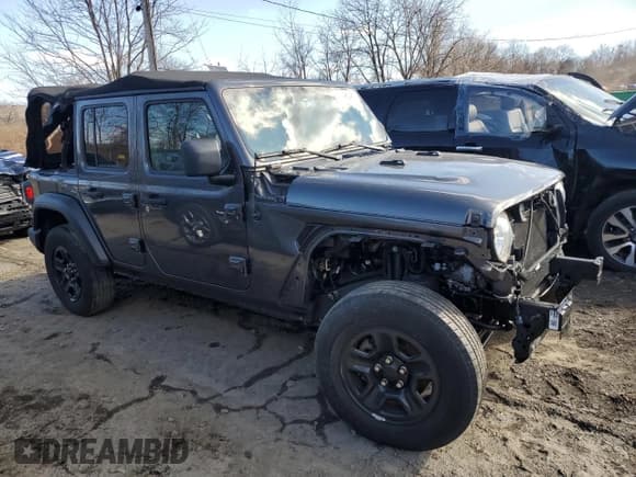 ✅ 2021 Jeep Wrangler Unlimited Sport • VIN: 1C4HJXDN0MW568542 • Lot: 47748045. Wystawiony na Copart z przebiegiem 32 007 mil. Bezpłatny archiwum sprzedaży aukcyjnych z USA i szczegółowy raport historii pojazdu na DreamBid. Zdjęcie 4.