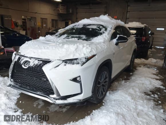 ✅ 2018 Lexus RX 350 • VIN: 2T2BZMCA2JC151614 • Lot: 43844958. Listed on IAAI with 102,518 mi. Free auction sales archive from the USA and detailed vehicle history report at DreamBid. Image 17.