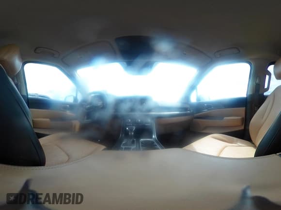 ✅ 2024 Kia Carnival LX • VIN: KNDNB4H34R6362672 • Лот: 43105135. Опубликован ранее на IAAI с пробегом 38 492 миль. Бесплатный доступ к архиву аукционных продаж из США и подробный отчёт об истории автомобиля на DreamBid. Изображение 18.