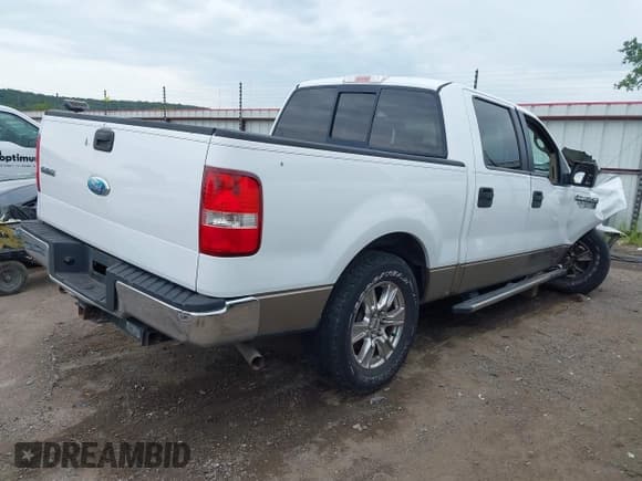 ✅ 2006 Ford F-150 XLT • VIN: 1FTPW12VX6KD80831 • Lot: 42875141. Listed on IAAI with 160,621 mi. Free auction sales archive from the USA and detailed vehicle history report at DreamBid. Image 4.