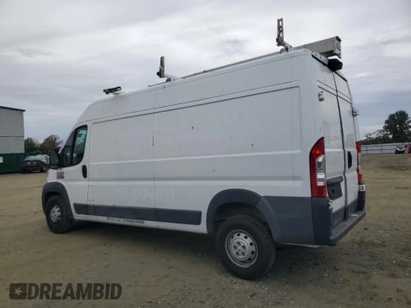 ✅ 2018 Ram ProMaster Cargo • VIN: 3C6TRVDG9JE144251 • Лот: 85367245. Опубликован ранее на Copart с пробегом 97 006 миль. Бесплатный доступ к архиву аукционных продаж из США и подробный отчёт об истории автомобиля на DreamBid. Изображение 2.
