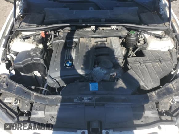 ✅ 2008 BMW 3 Series 328i • VIN: WBAVA33548KX85146 • Lot: 86606865. Listed on Copart with 263,780 mi. Free auction sales archive from the USA and detailed vehicle history report at DreamBid. Image 11.